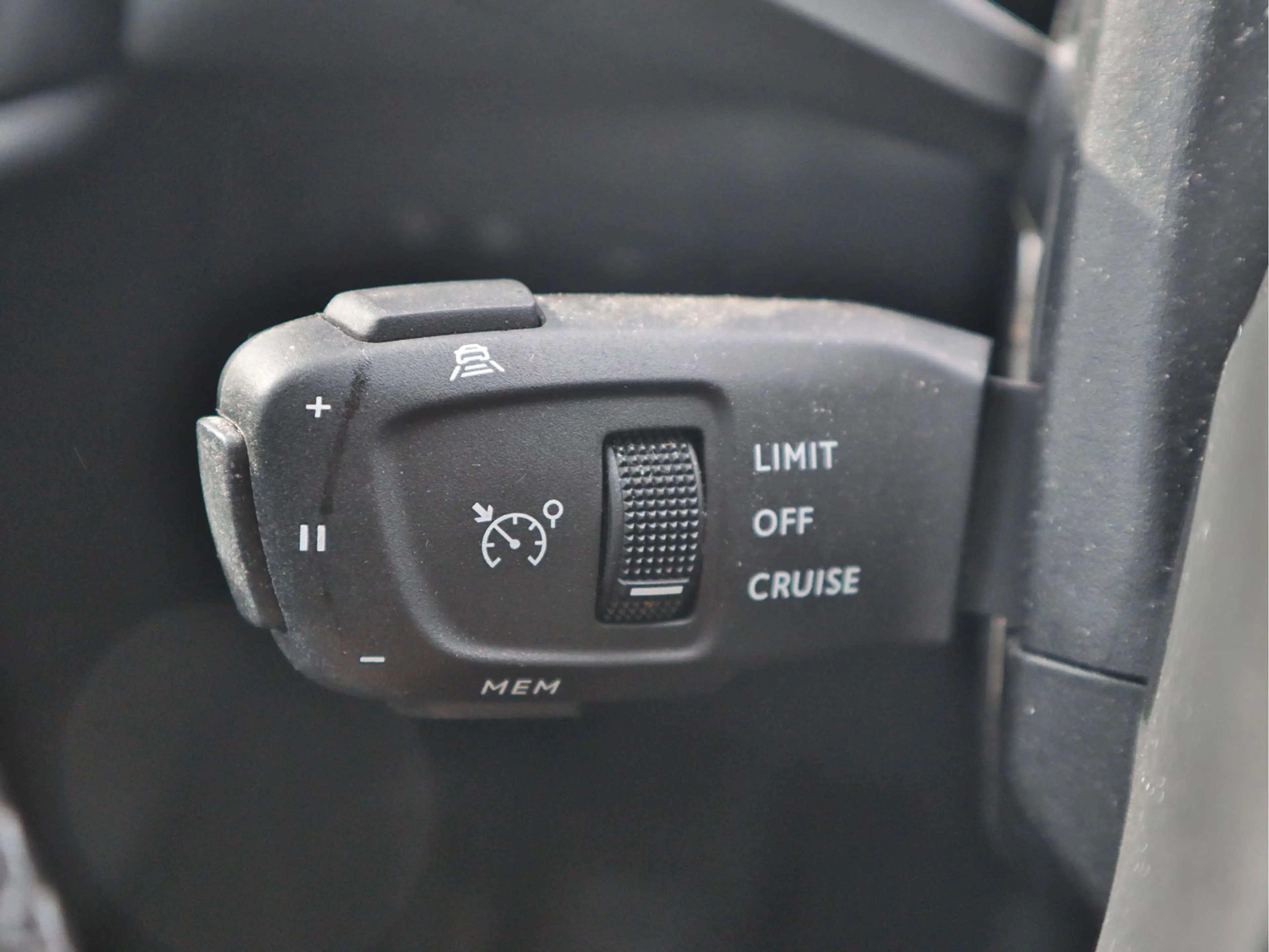 DS Automobiles DS 3 Crossback E-Tense Rivoli 50 kWh Camera | Leder | Stoelverwar — photo 12