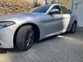 Alfa Romeo Giulia 2.0 200 AT Super 16V AT8 - thumbnail 2