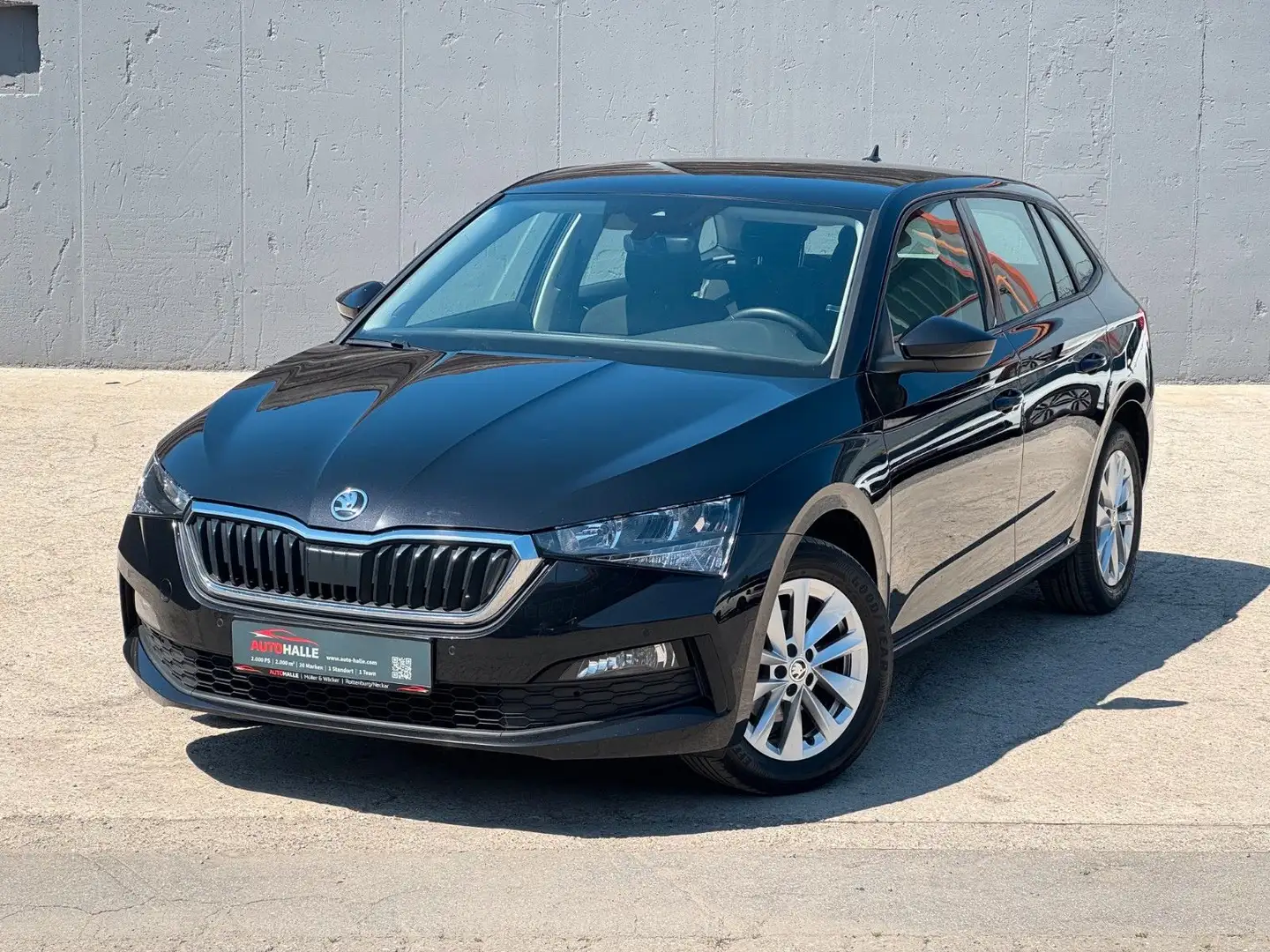 Skoda Scala Ambition 1.0 TSI DSG Navi SmartLink VC SHZ Schwarz - 1