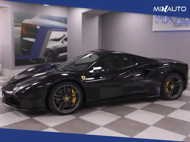 Ferrari 488 view 3