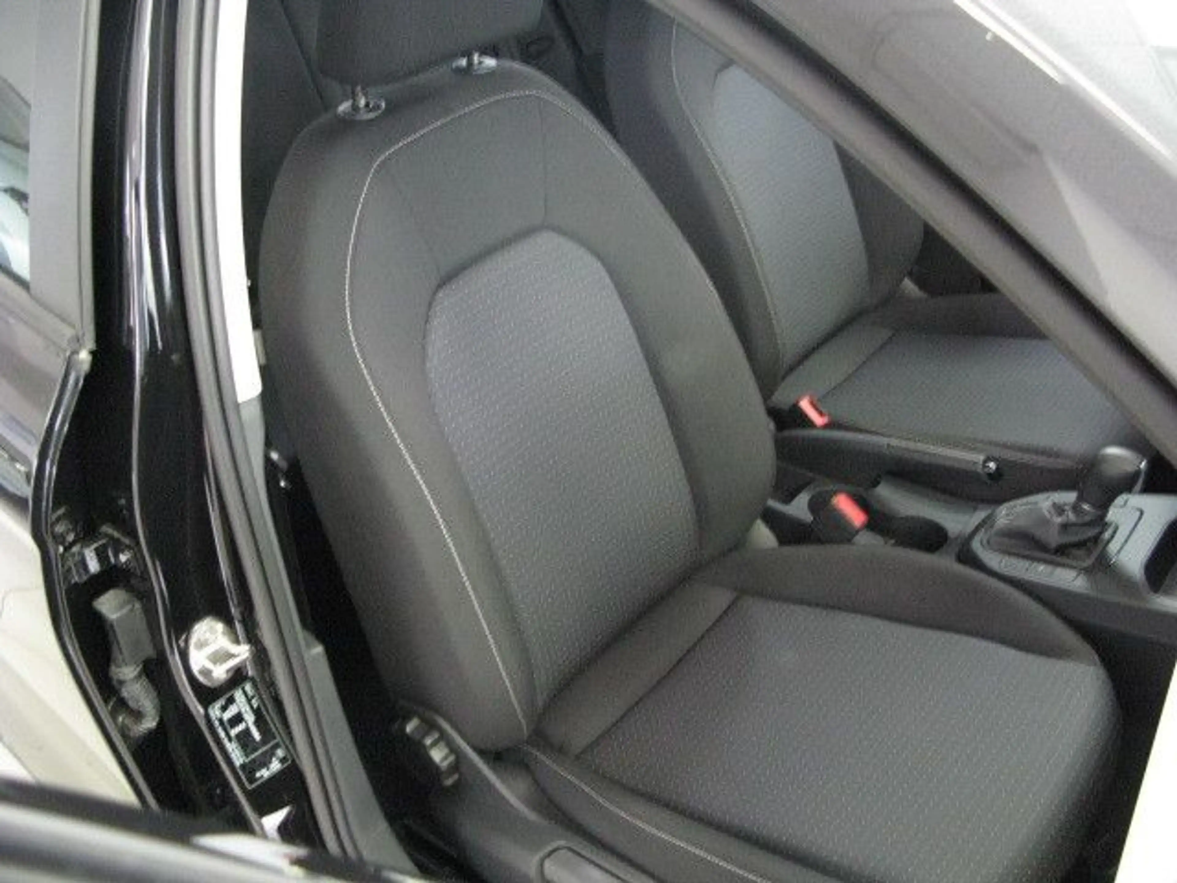 SEAT Ibiza 1.0 TSI 81kW Style DSG*Navi+Kamera+3250 km — photo 9