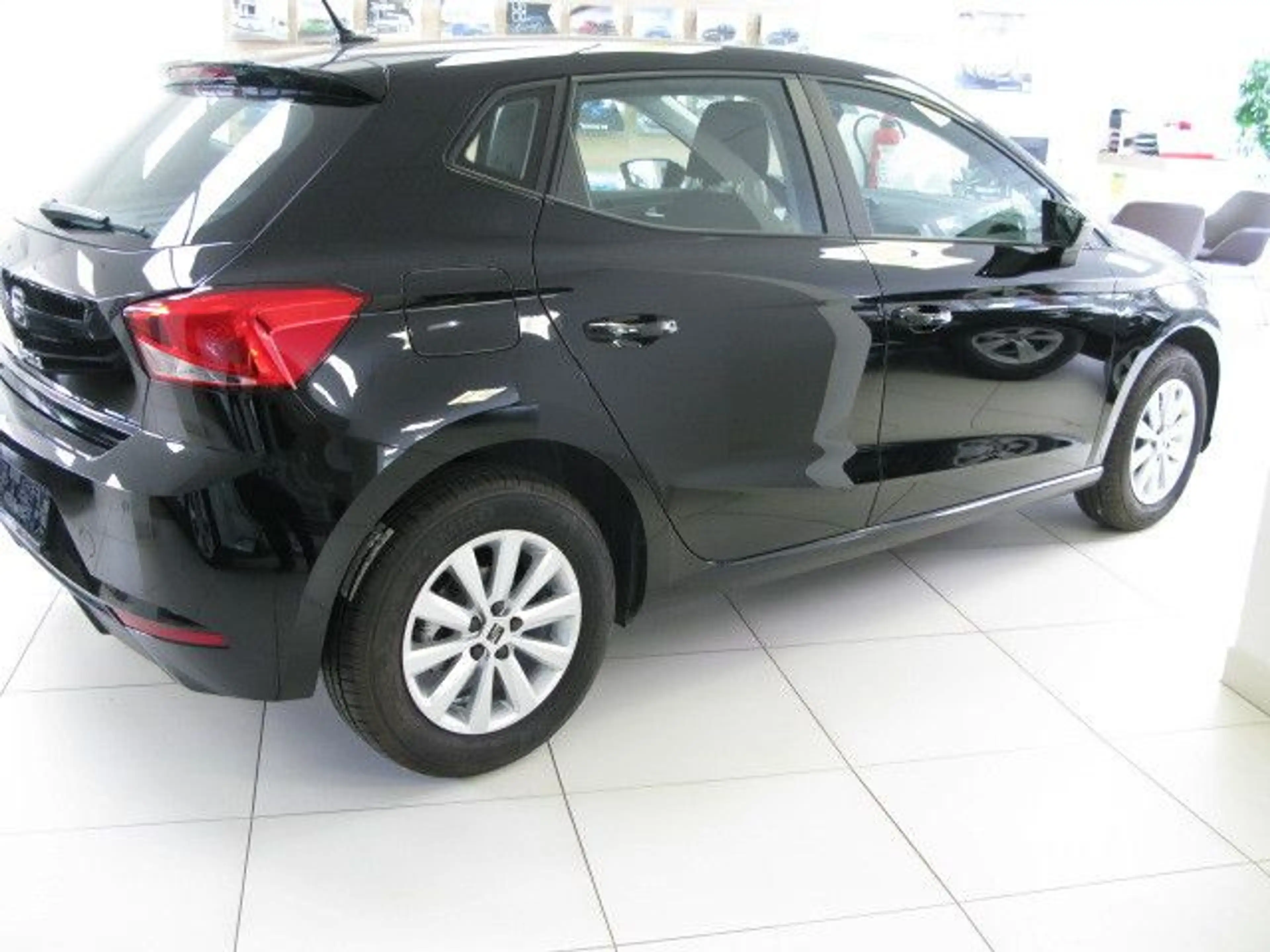 SEAT Ibiza 1.0 TSI 81kW Style DSG*Navi+Kamera+3250 km — photo 6