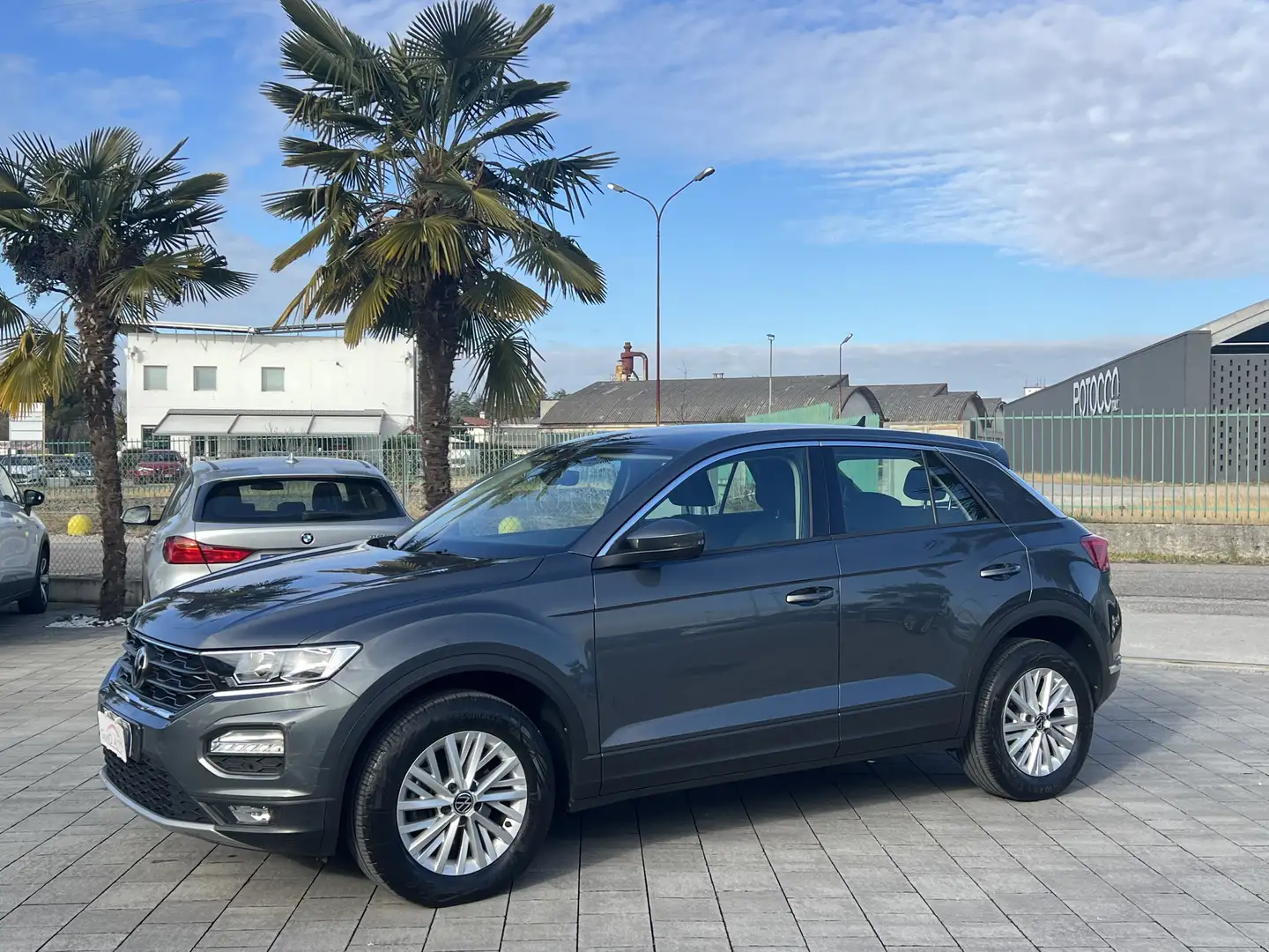 Volkswagen T-Roc T-Roc I 2017 1.5 tsi Style dsg Grau - 1