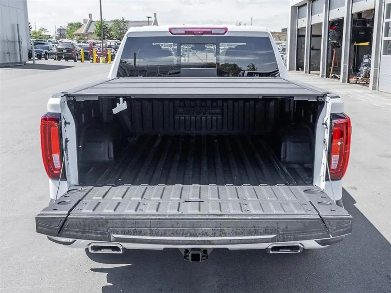 GMC Sierra 1500 снимка GMC Sierra 1500