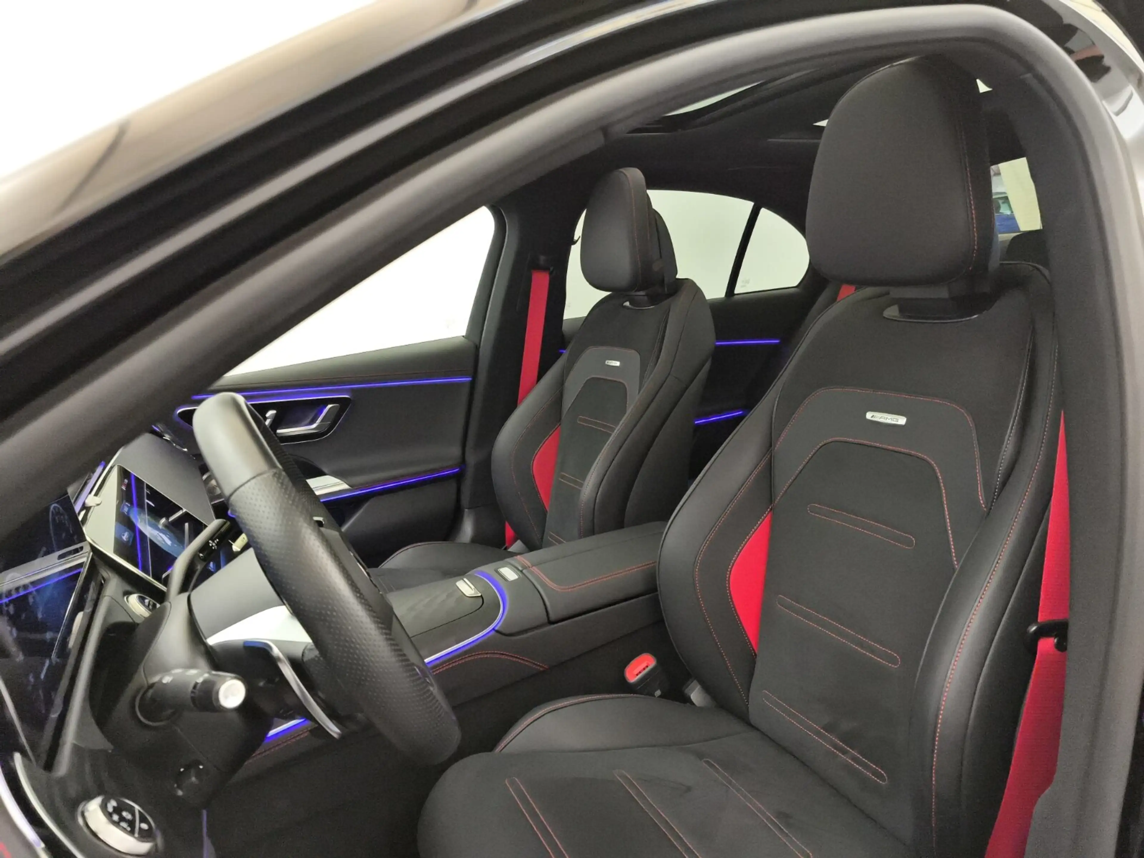 Mercedes-Benz E 53 AMG E 53 AMG 4M+ Advanced+ Pano KeyGo Distro 360°Cam — photo 12