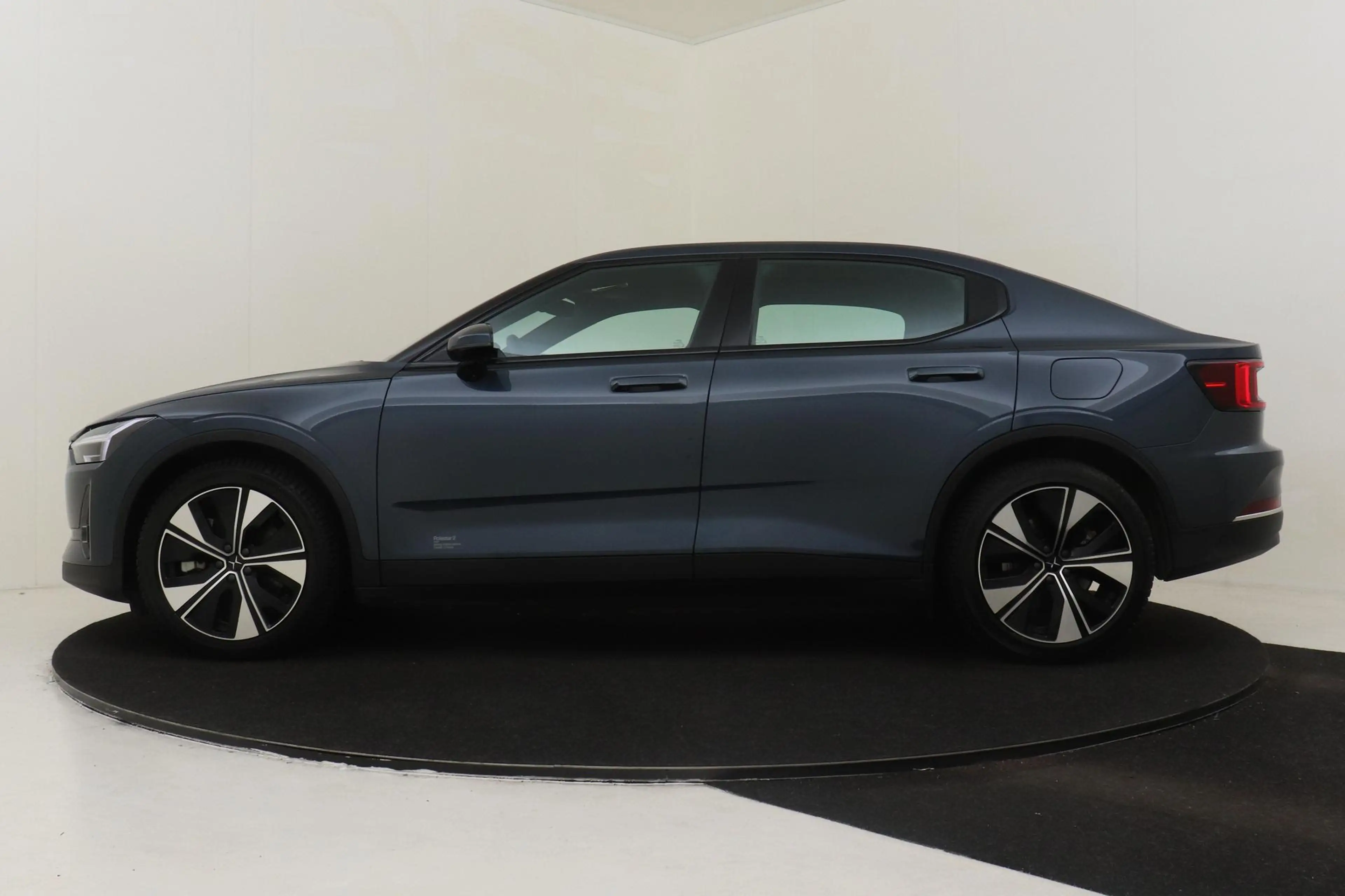 Polestar 2 LONG RANGE SINGLE MOTOR 78 kWh -360°CAM|ADAP.CRUIS — photo 7