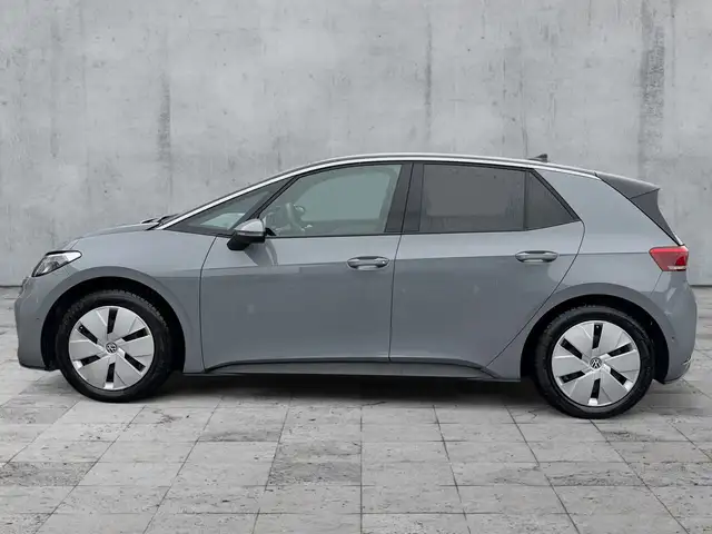 Volkswagen Id.3 view 4