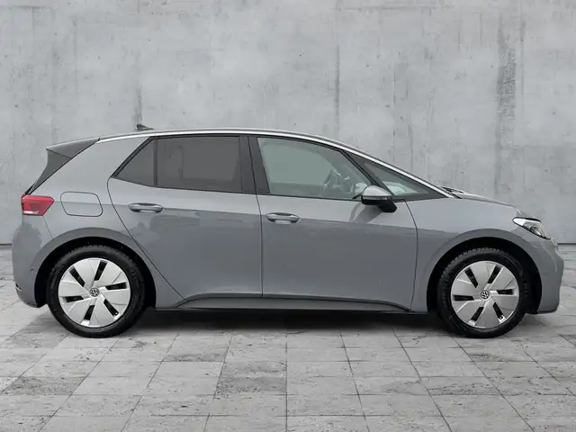 Volkswagen Id.3 view 7