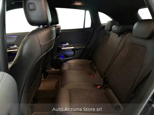 Mercedes-Benz Gla view 14