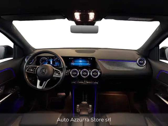 Mercedes-Benz Gla view 8