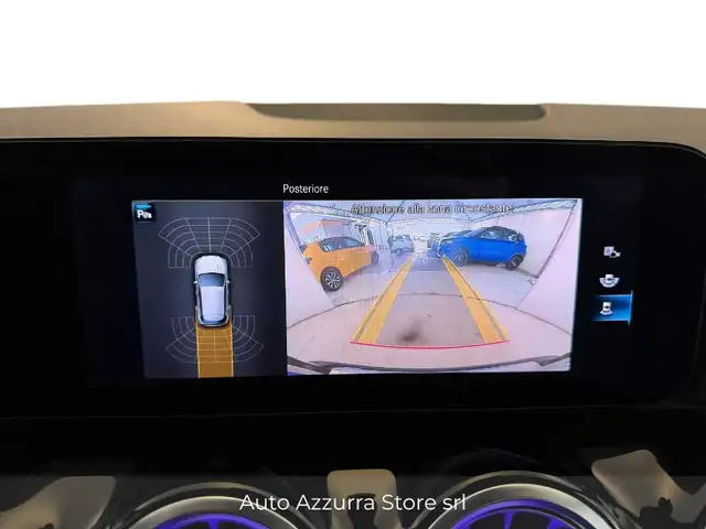 Mercedes-Benz Gla view 11