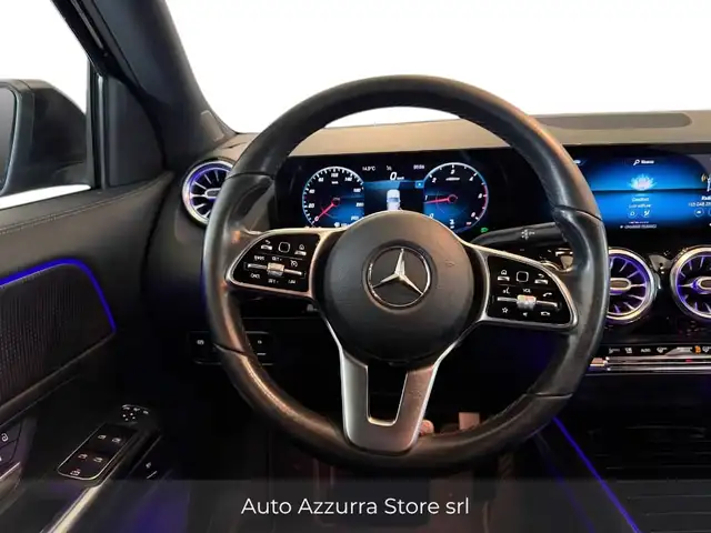 Mercedes-Benz Gla view 9