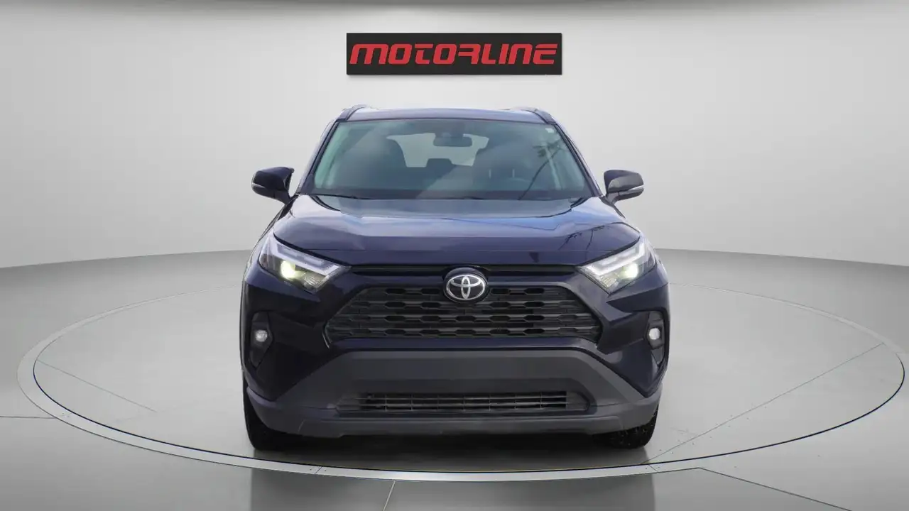 Toyota RAV 4 снимка Toyota RAV 4