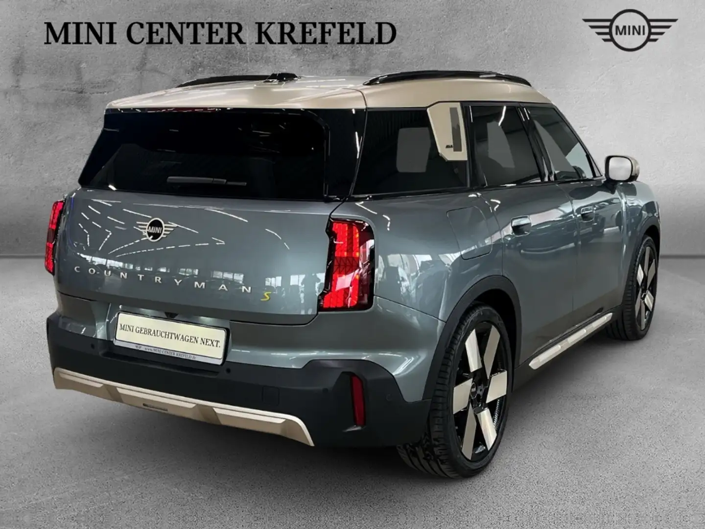 MINI Cooper SE Countryman Favoured Trim PAKET XL 20'' AHK HuD 360°NAVI Verde - 2