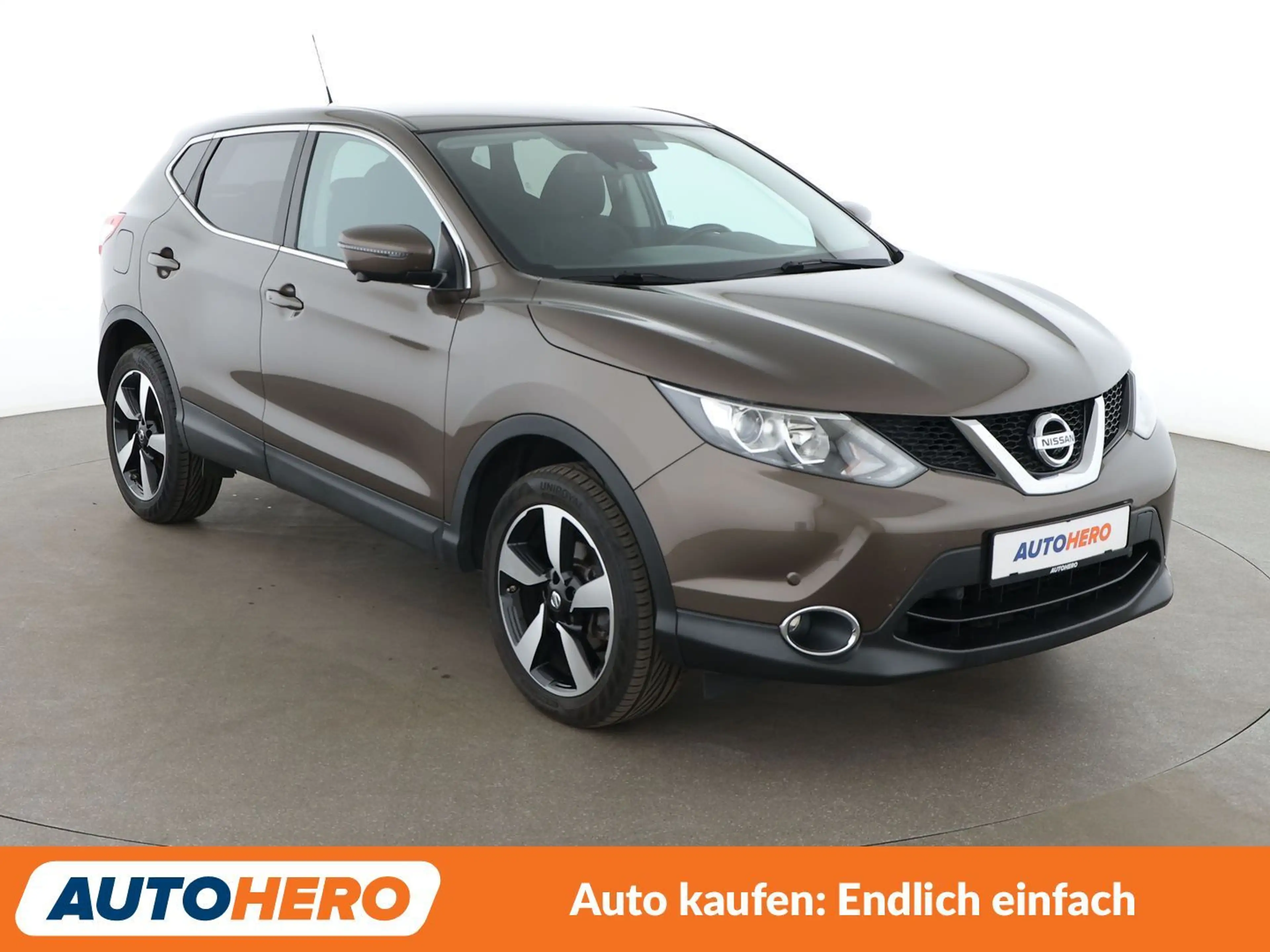 Nissan Qashqai 1.6 dCi N-Connecta*NAVI*SPUR*360°CAM*PDC*SHZ* — photo 8