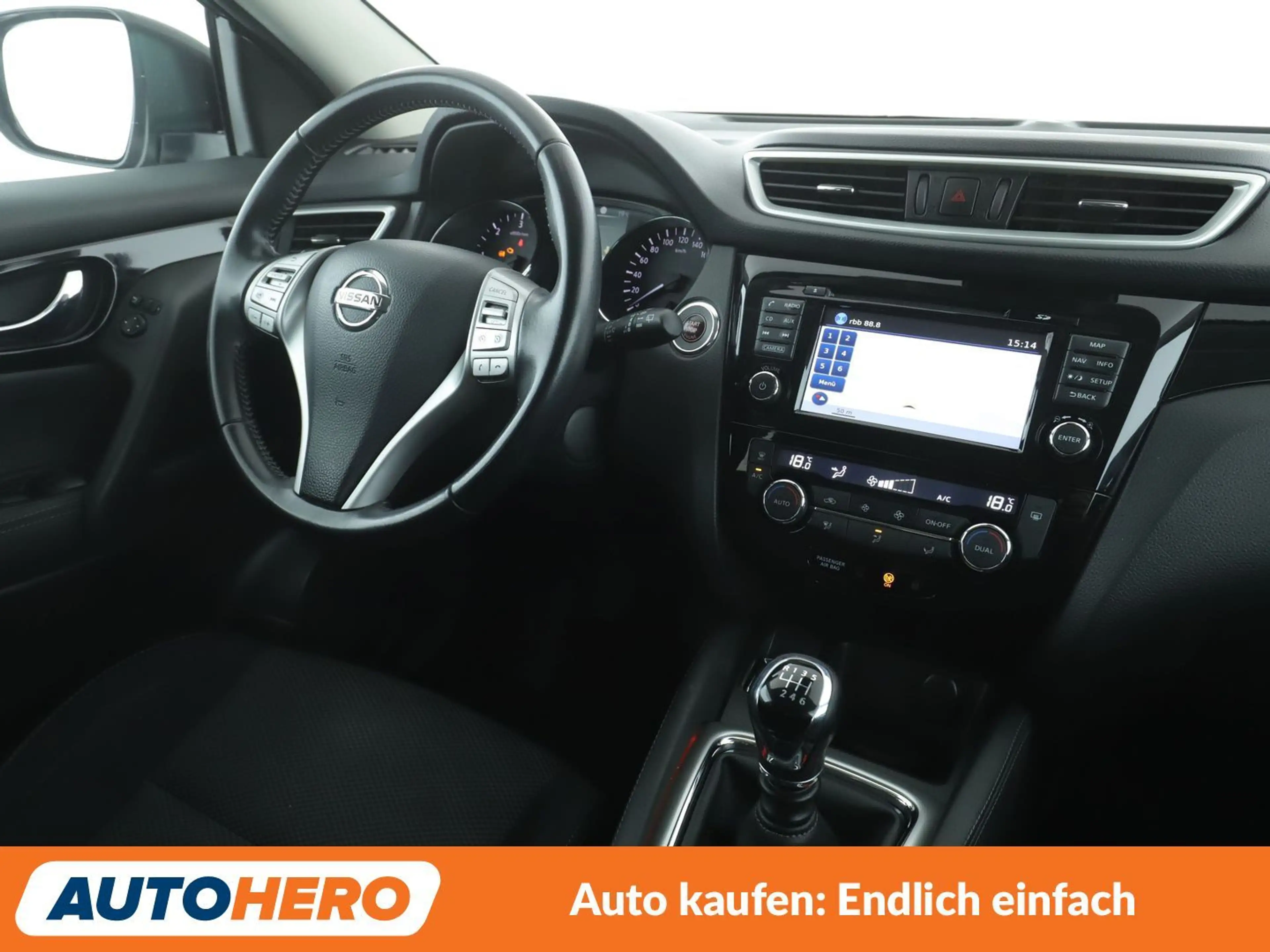 Nissan Qashqai 1.6 dCi N-Connecta*NAVI*SPUR*360°CAM*PDC*SHZ* — photo 13