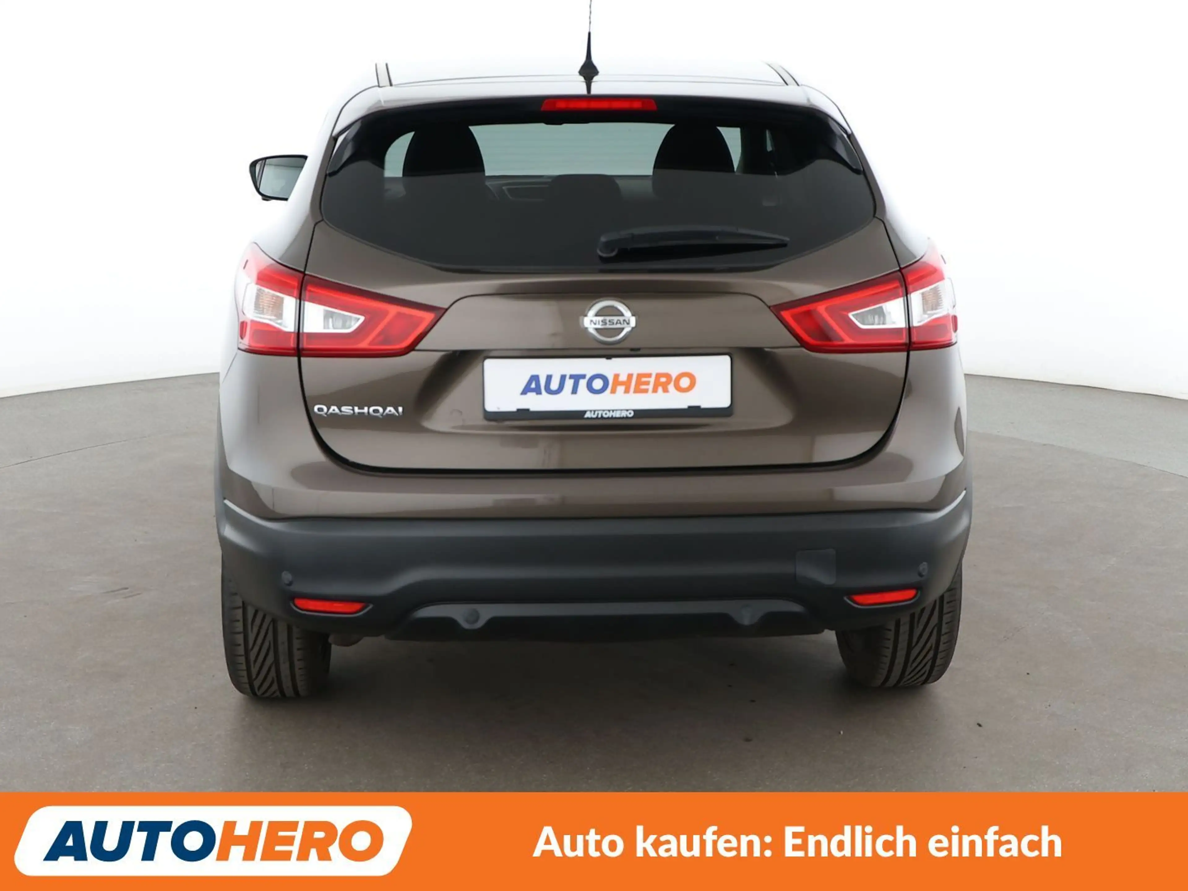 Nissan Qashqai 1.6 dCi N-Connecta*NAVI*SPUR*360°CAM*PDC*SHZ* — photo 5