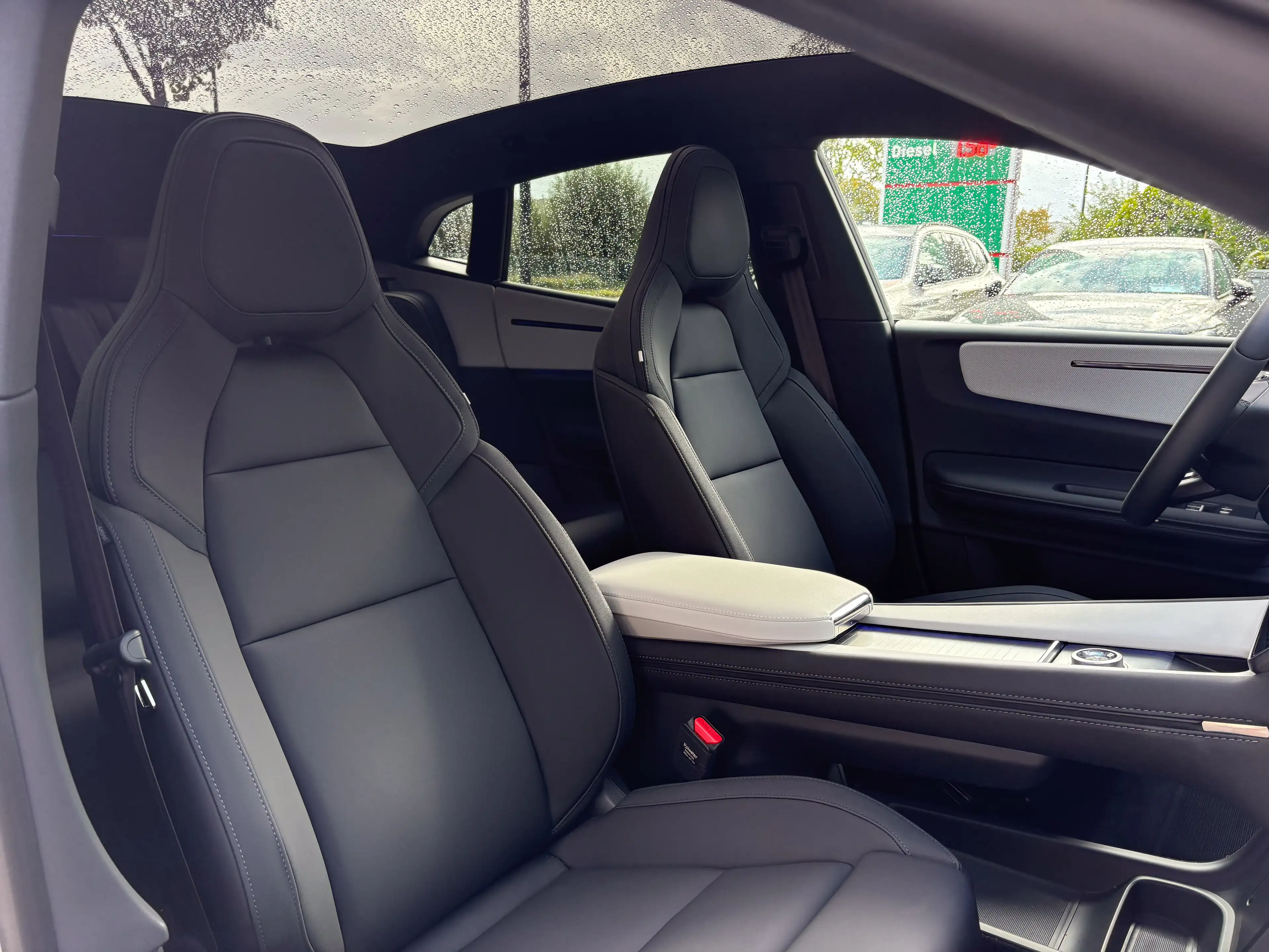 Polestar 4 Polestar 4 Single Motor 100kWh — photo 10