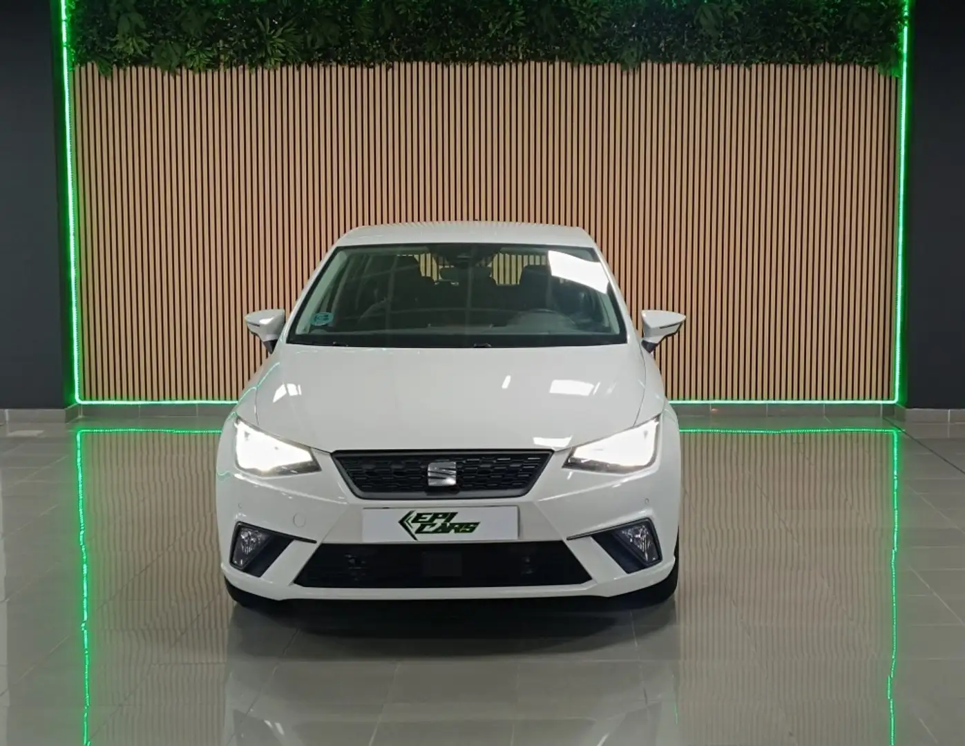 SEAT Ibiza 1.0 TSI S&S Style XM 115 Weiß - 2