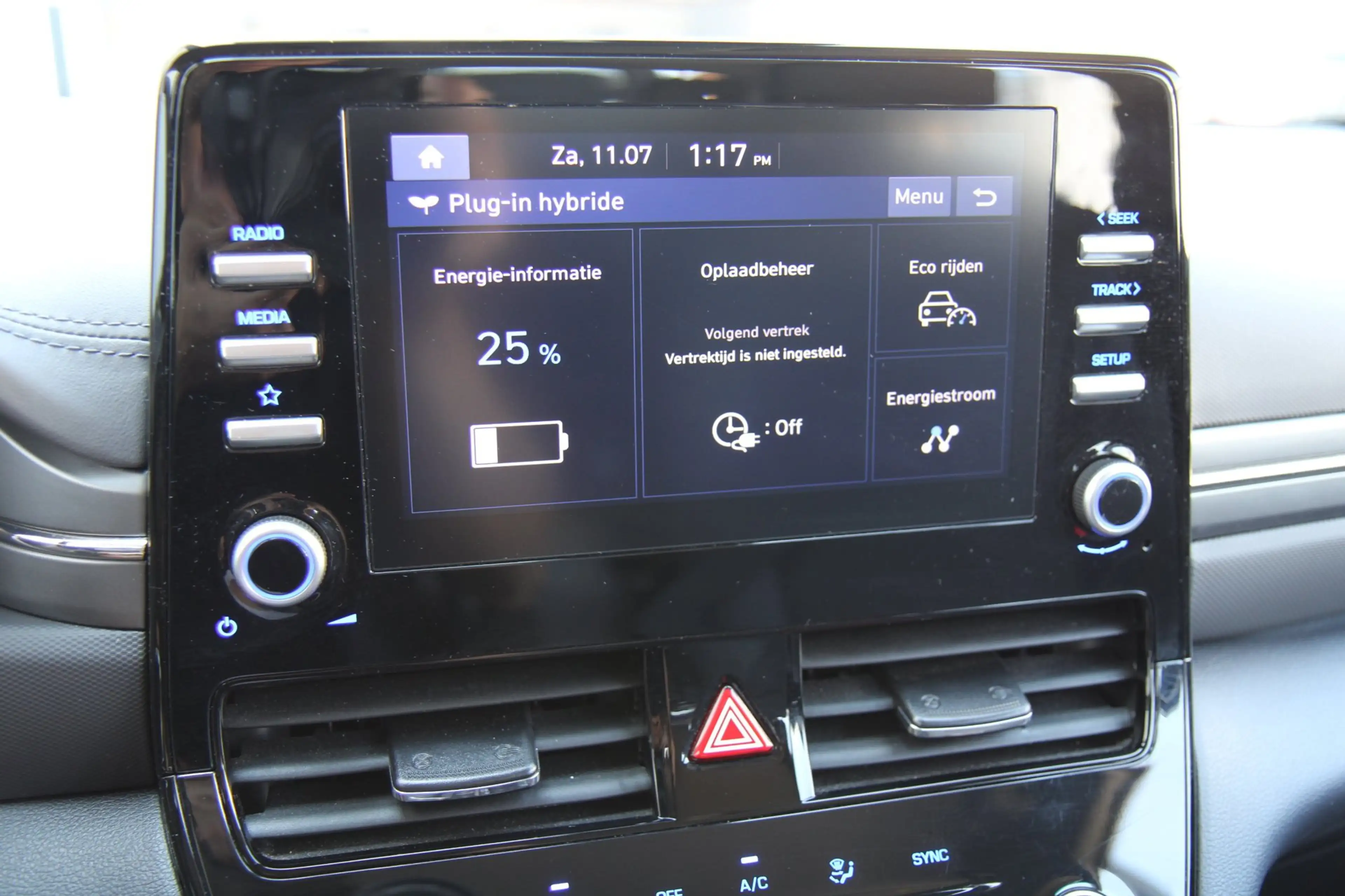 Hyundai IONIQ 1.6 GDi PHEV Carplay Camera Cruise BTW !! — photo 26
