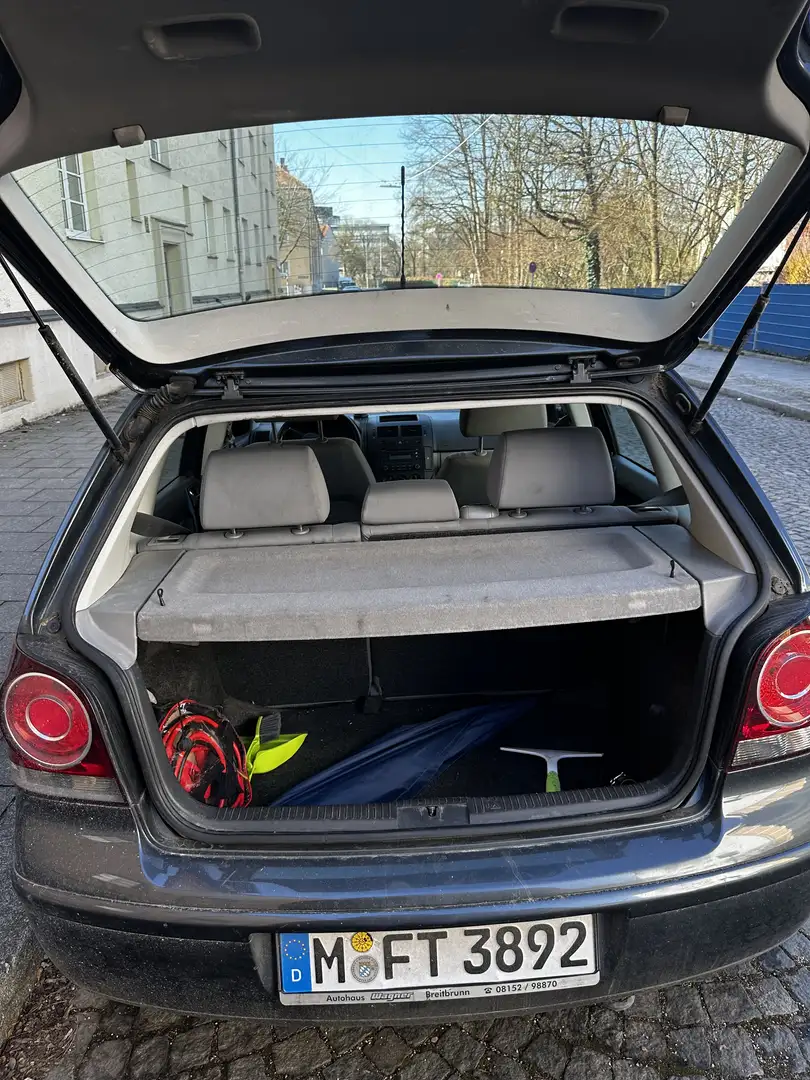 Volkswagen Polo 1.4 Comfortline - 2