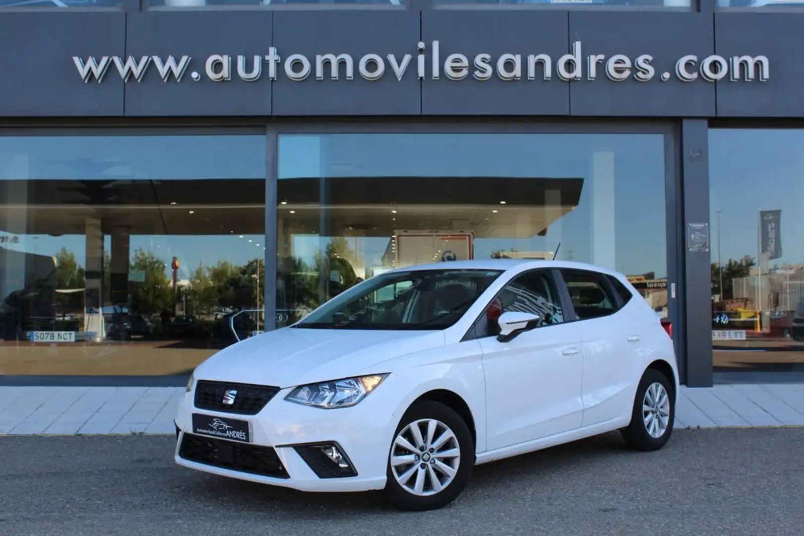 SEAT Ibiza 1.6 TDI 70kW (95CV) Reference Plus Blanco - 1
