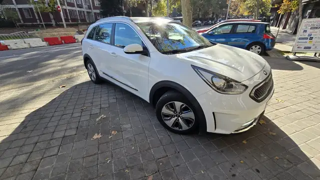 Kia Niro 1.6 PHEV Drive
