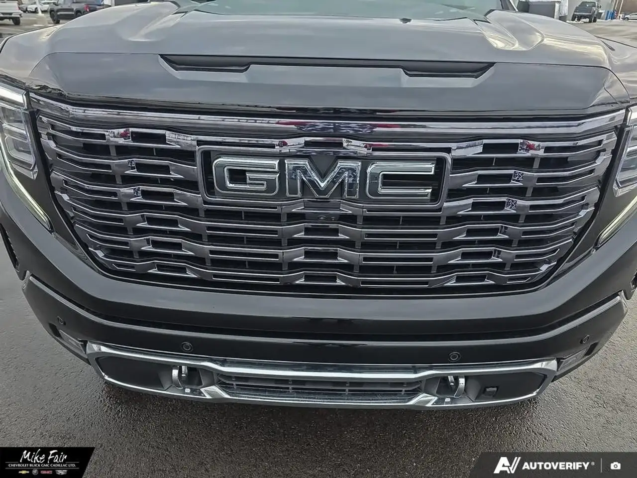 GMC Sierra 1500 снимка GMC Sierra 1500