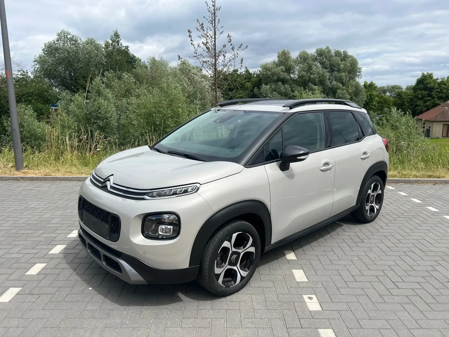Citroen C3 Aircross 1.2-GPS-TOIT PANO-CUIR-COURROIE OK ! Grijs - 1