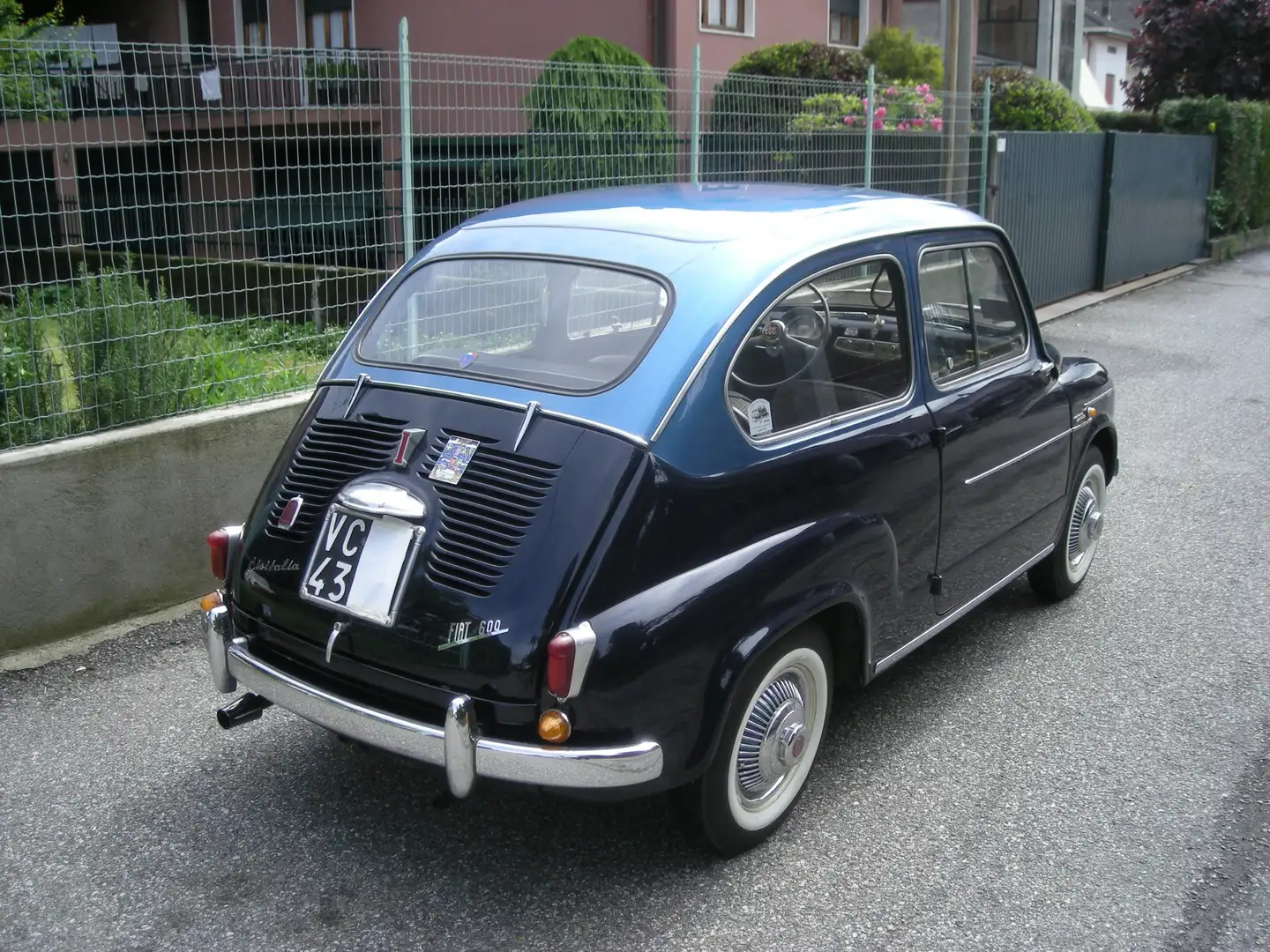 Fiat 600 Cisitalia plava - 2