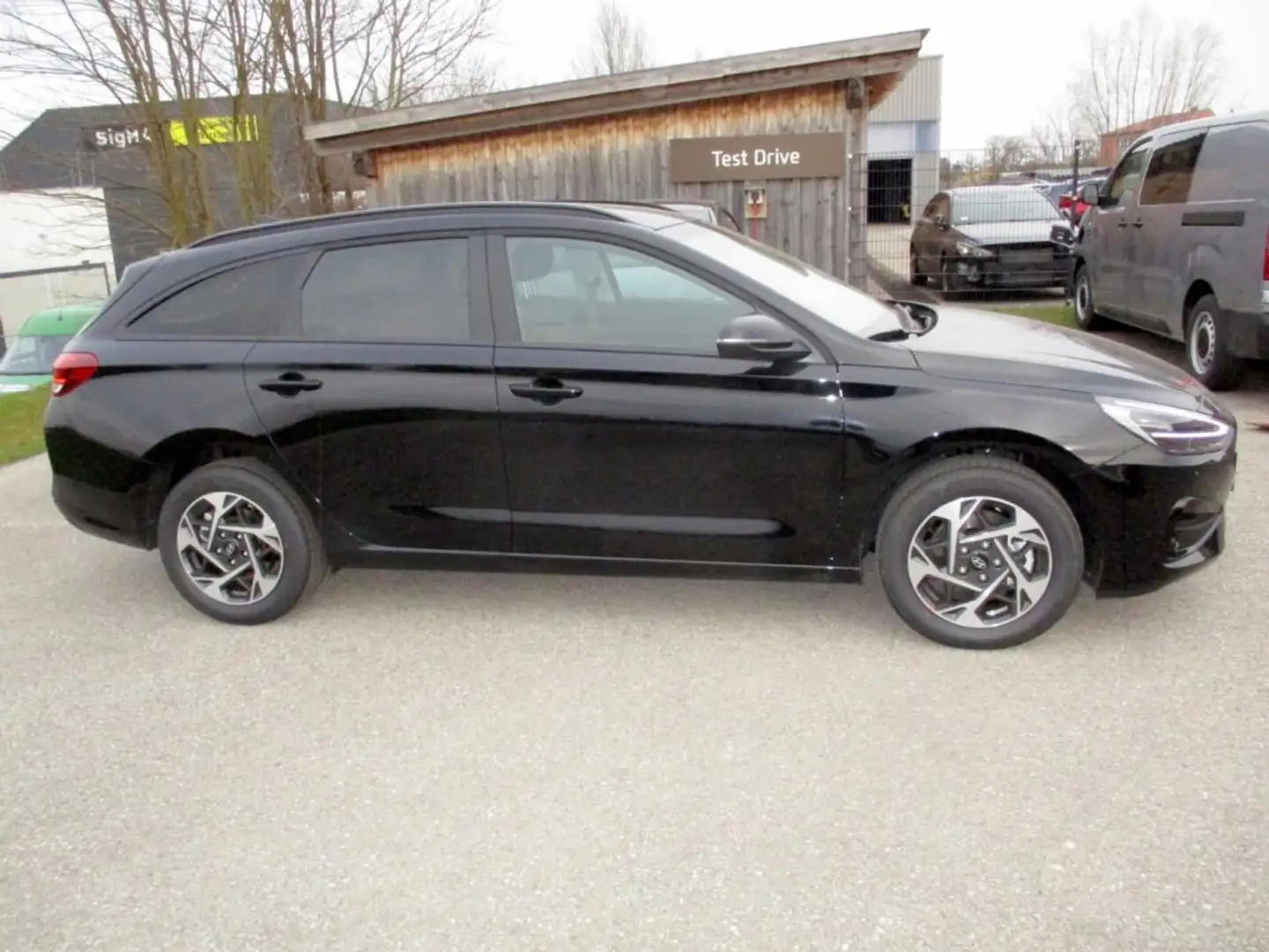Hyundai i30 Kombi - PD GO 1.0 T-GDI c6kg1-OO3 Schwarz - 2