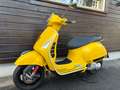 Vespa GTS Super 300 Sárga - thumbnail 5