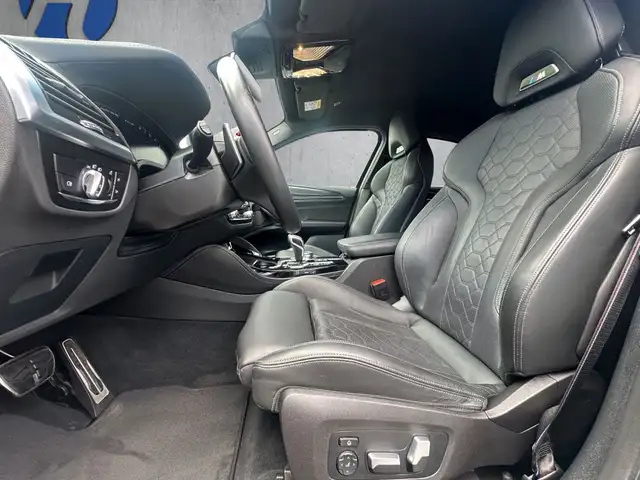 BMW X4 M view 11