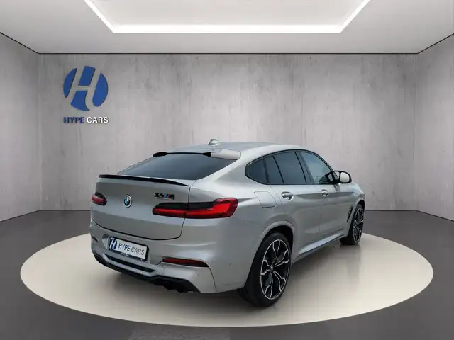 BMW X4 M view 4