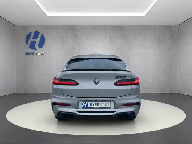 BMW X4 M view 8