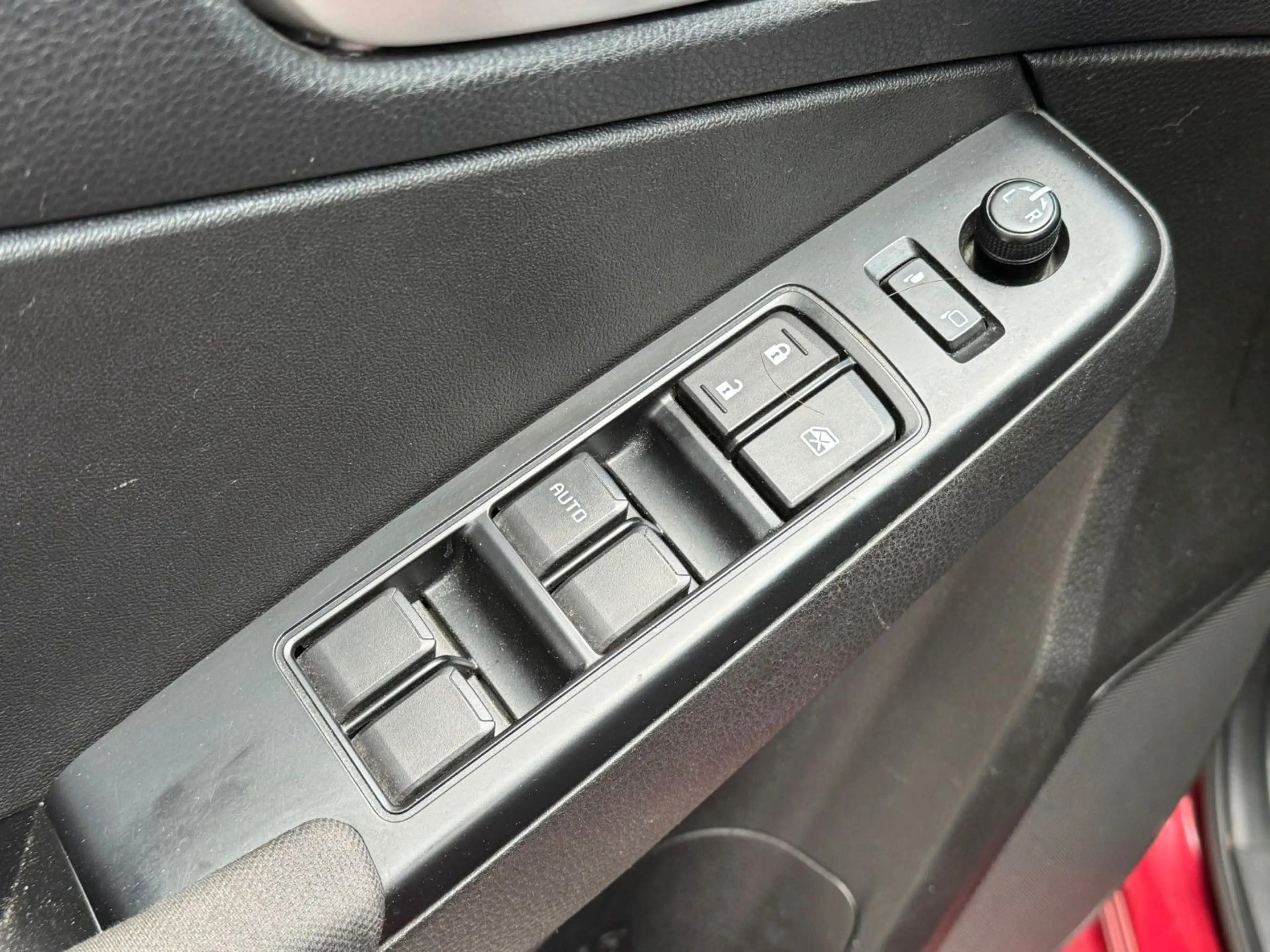Isuzu D-Max Double Cab 4WD L AHK+Navi+Kamera+CarPlay — photo 14