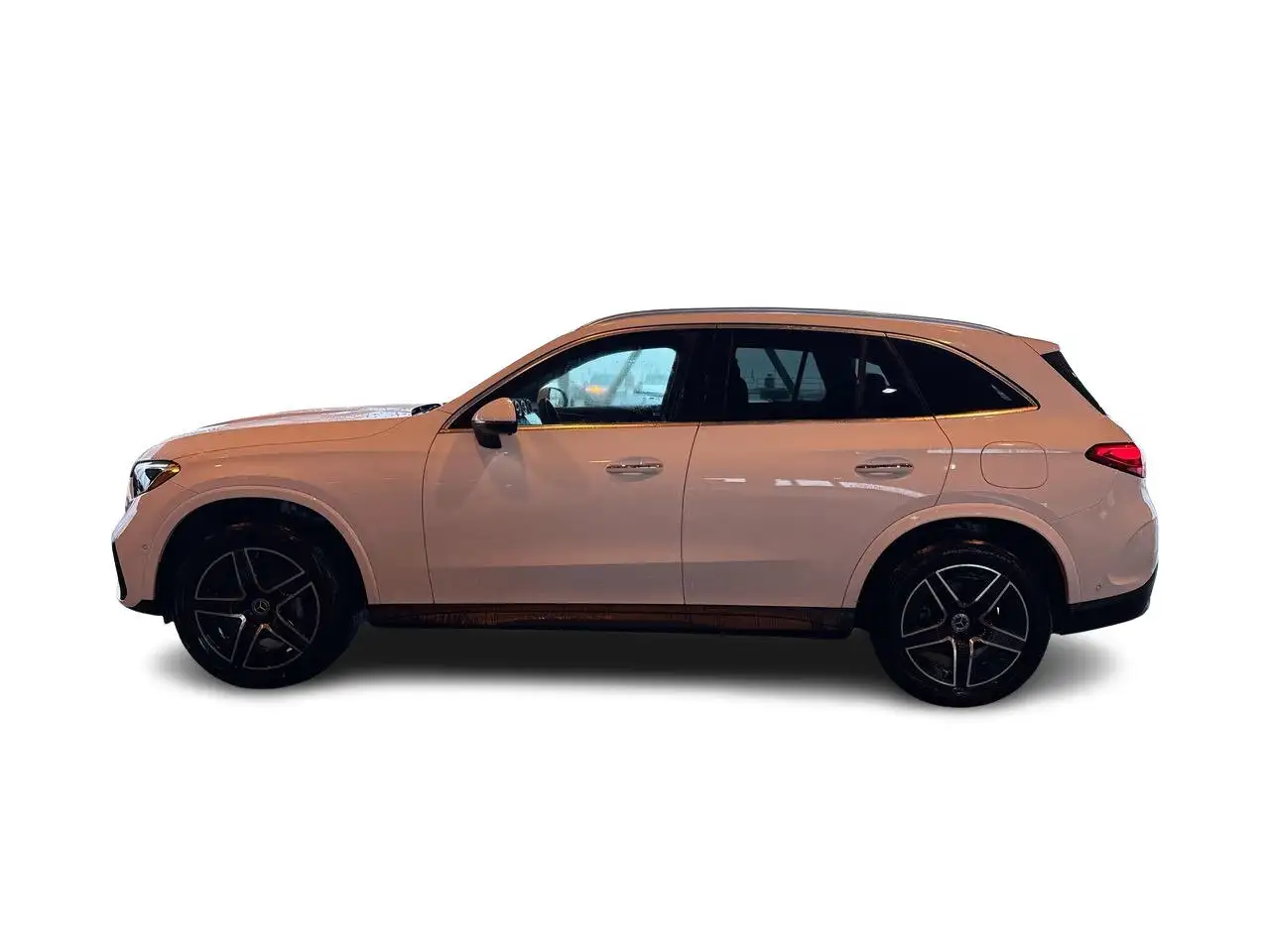 Mercedes-Benz GLC снимка Mercedes-Benz GLC