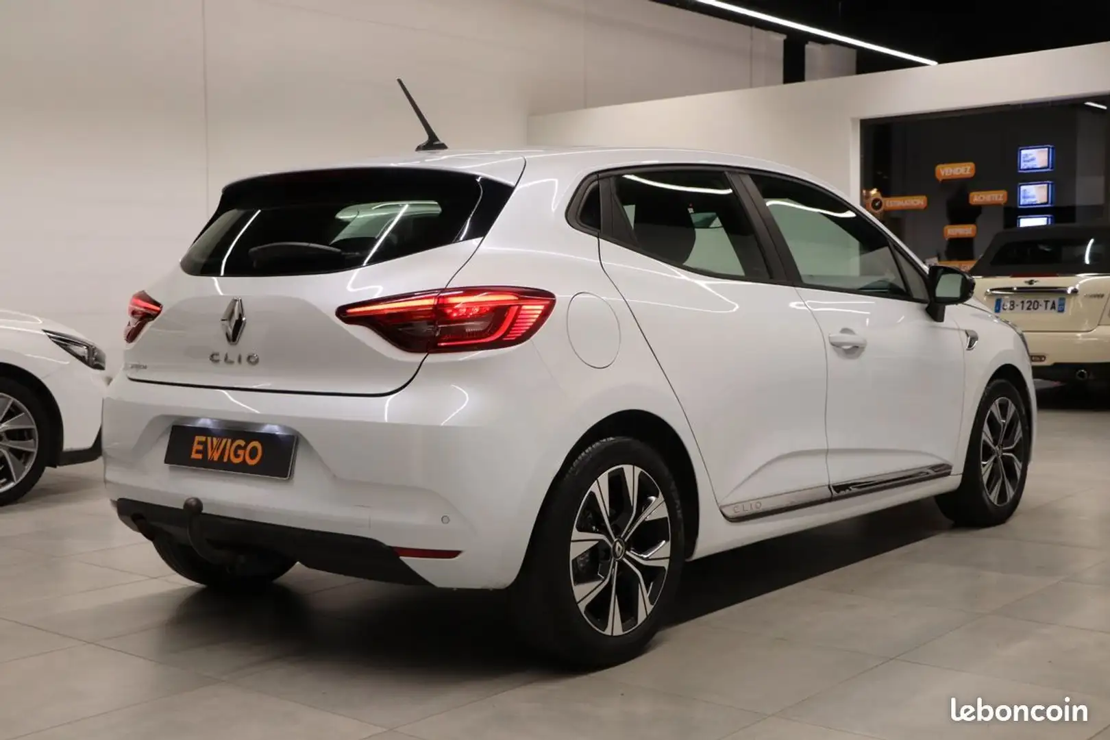 Renault Clio 1.0 tce 90 limited carplay Blanc - 2
