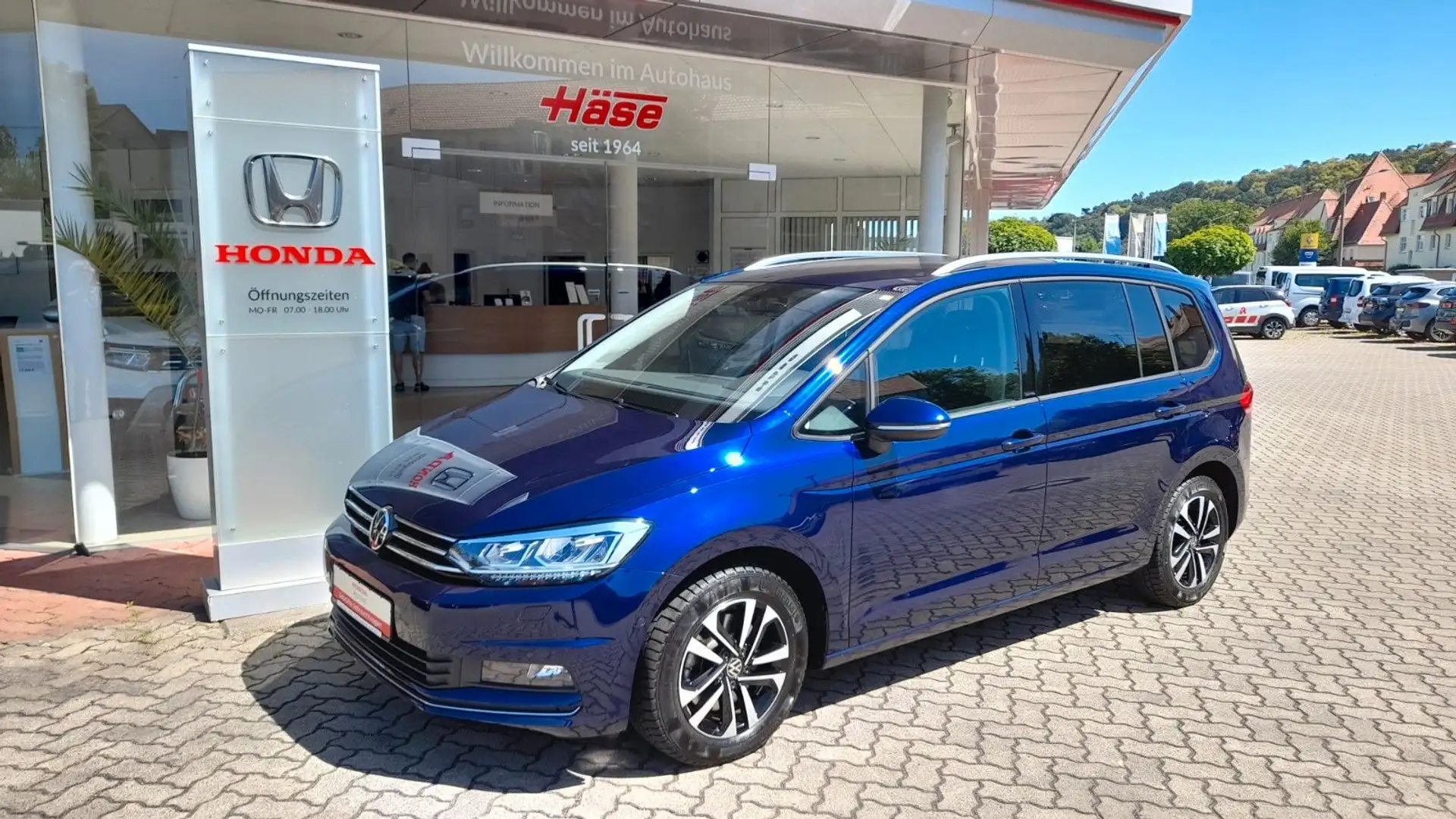 Volkswagen Touran United 2,0 TDI,7 Sitzer, DSG, LED, Navi Blauw - 1