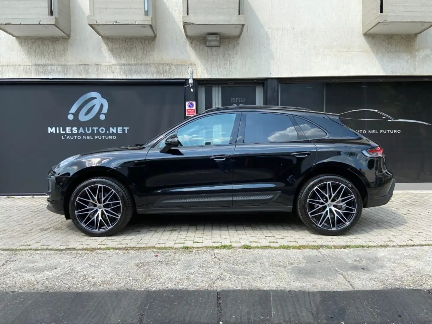 Porsche Macan III 2.0 PANORAMA LED PDLS 21" SEDILI 14 REG Schwarz - 2