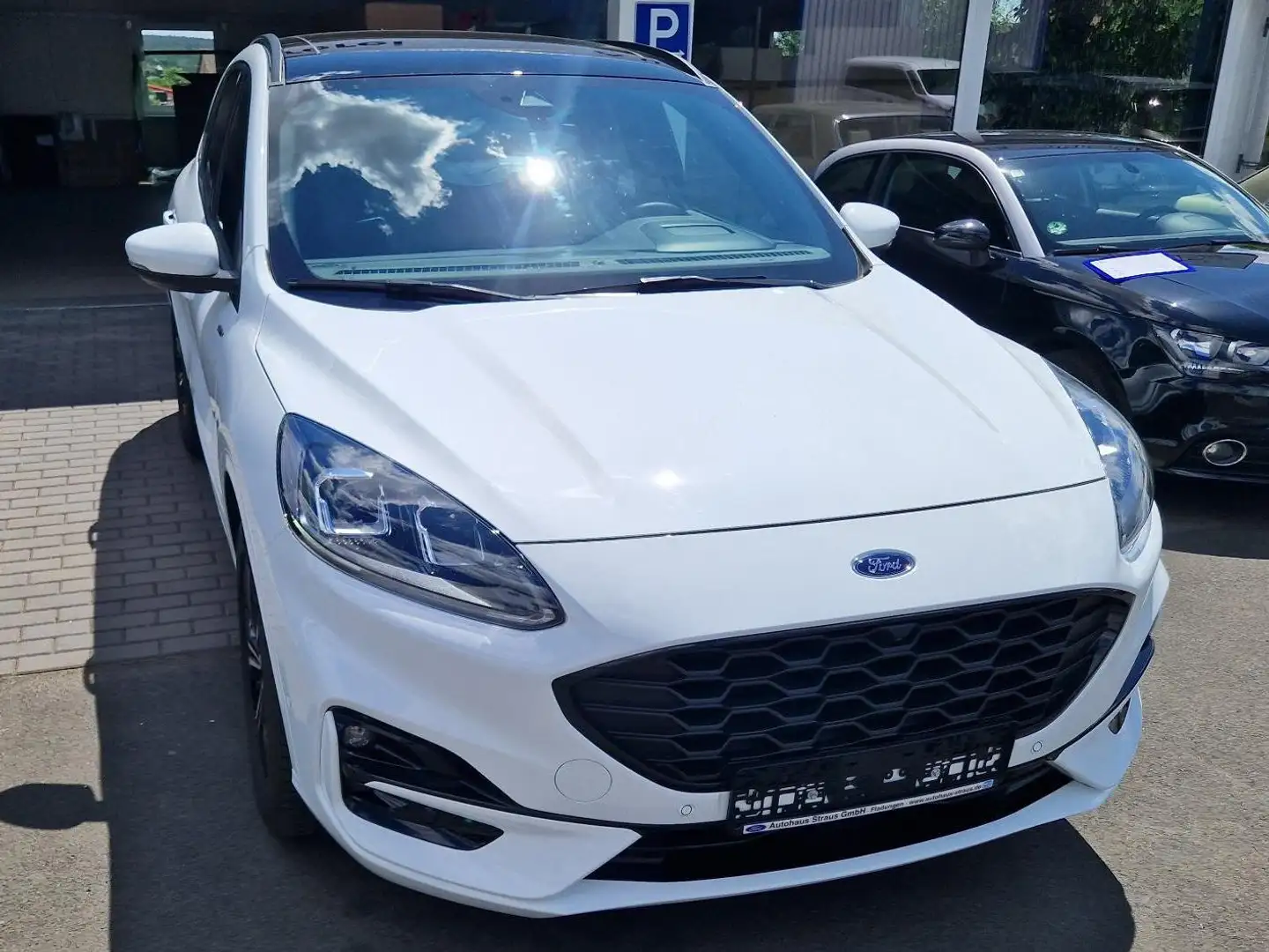 Ford Kuga Plug-In Hybrid ST-Line X Blanc - 2