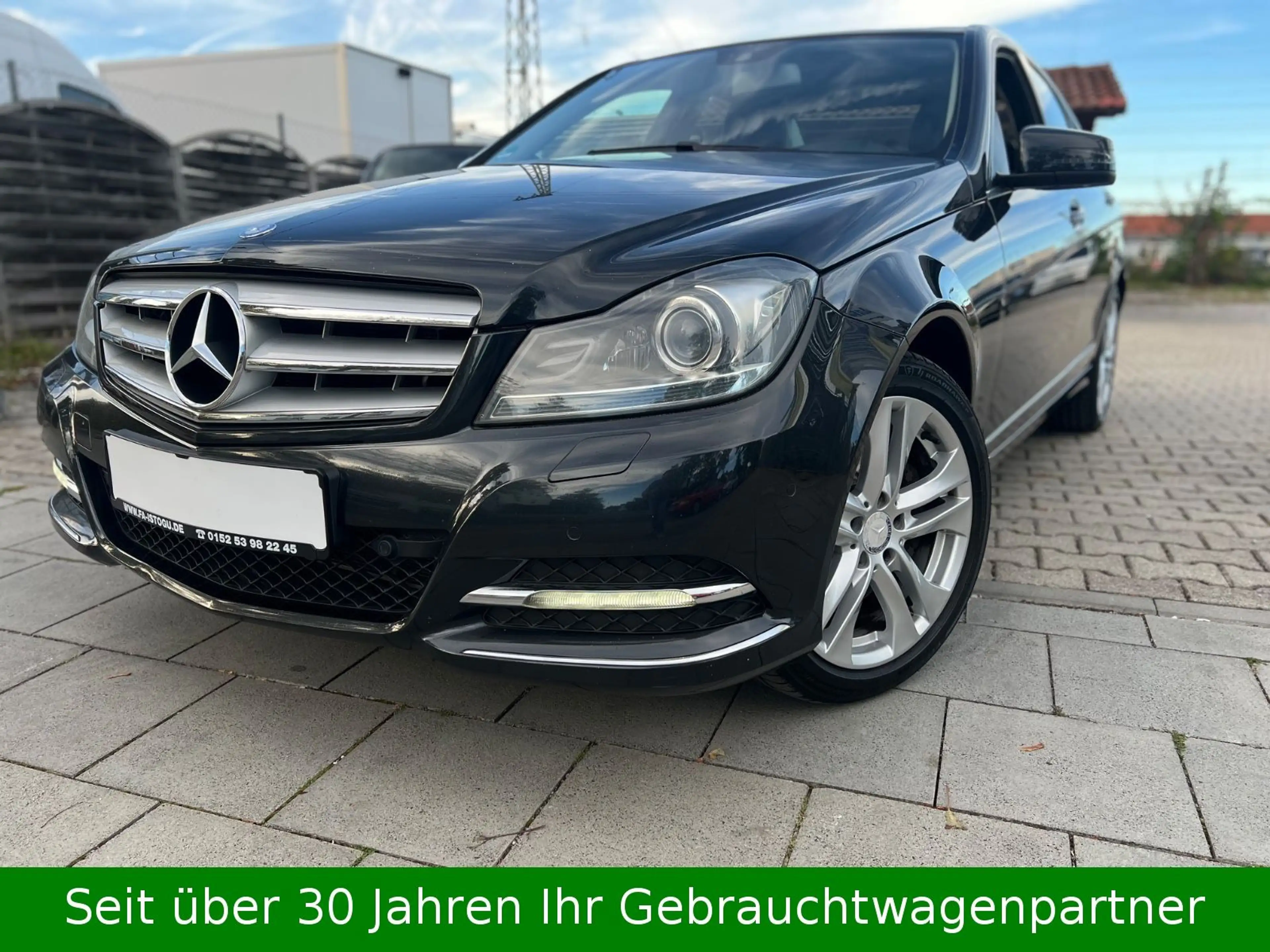 Mercedes-Benz C 350 CGI V6 BlueEfficiency 4Matic - Avantgarde — photo 2