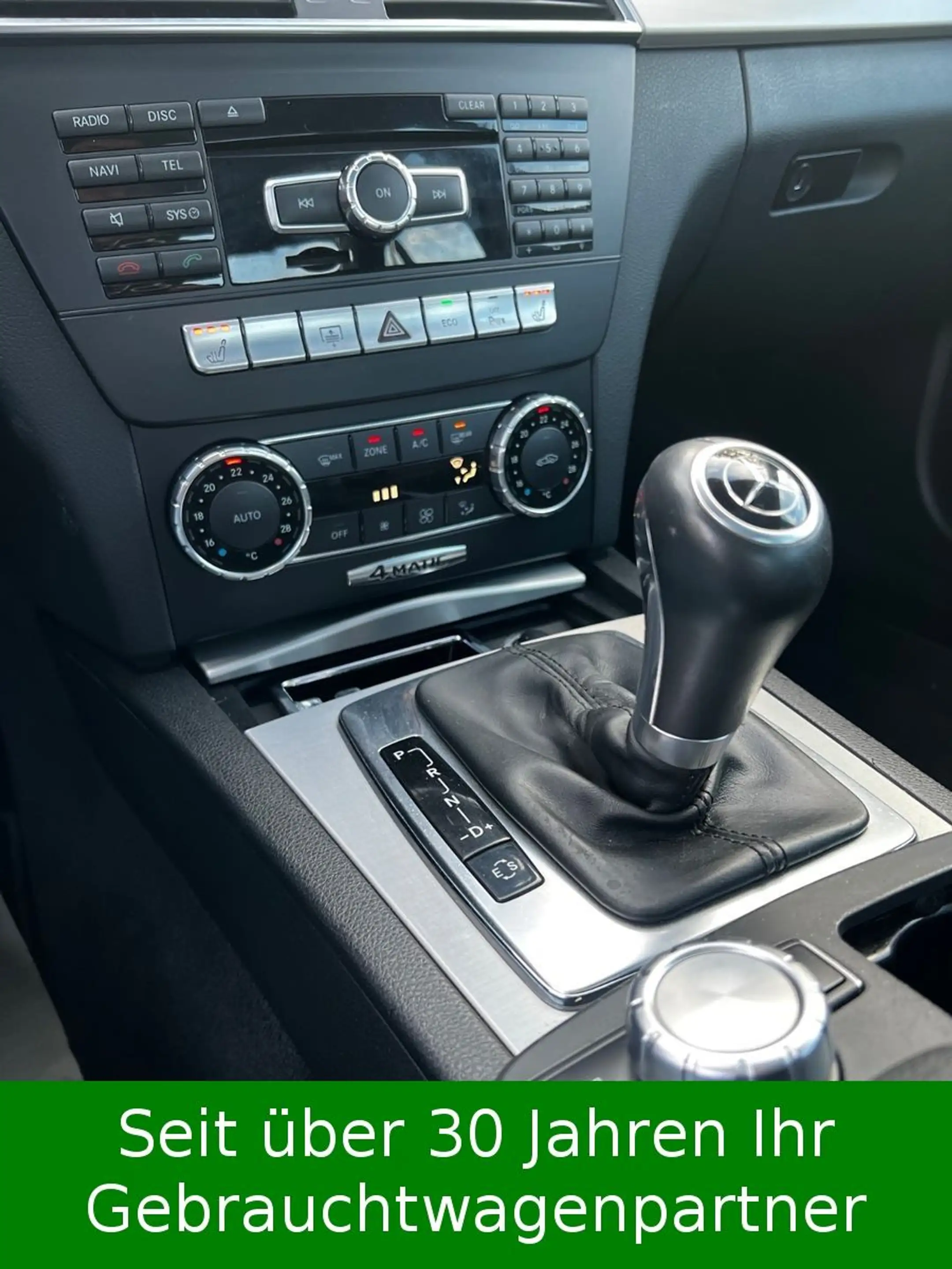 Mercedes-Benz C 350 CGI V6 BlueEfficiency 4Matic - Avantgarde — photo 13