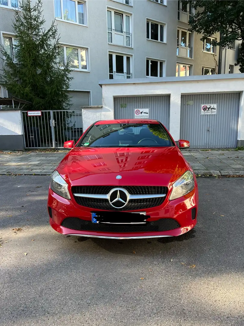 Mercedes-Benz A 180 A 180 BlueEfficiency (176.042) Rot - 2