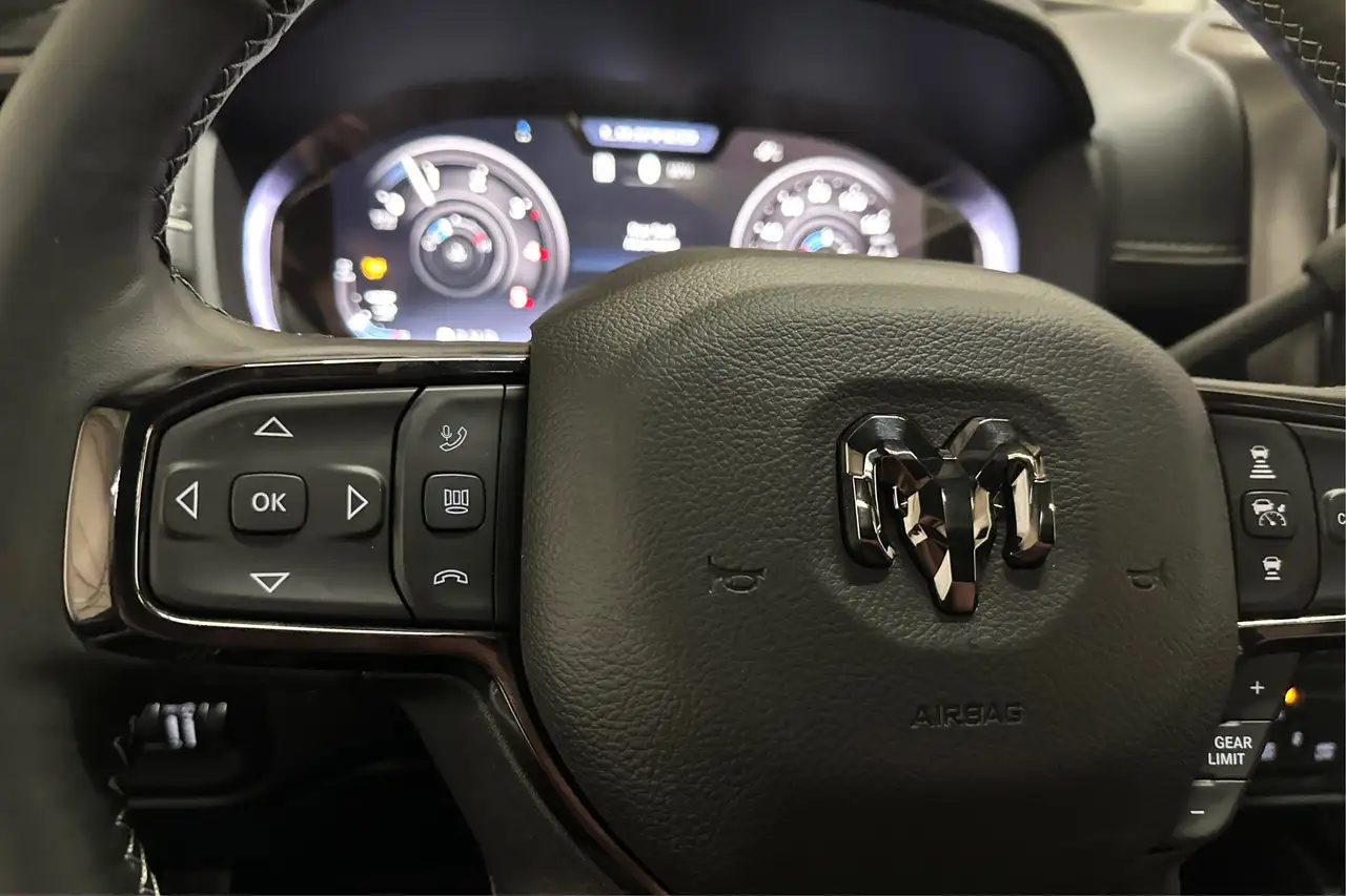 RAM 2500 photo RAM 2500