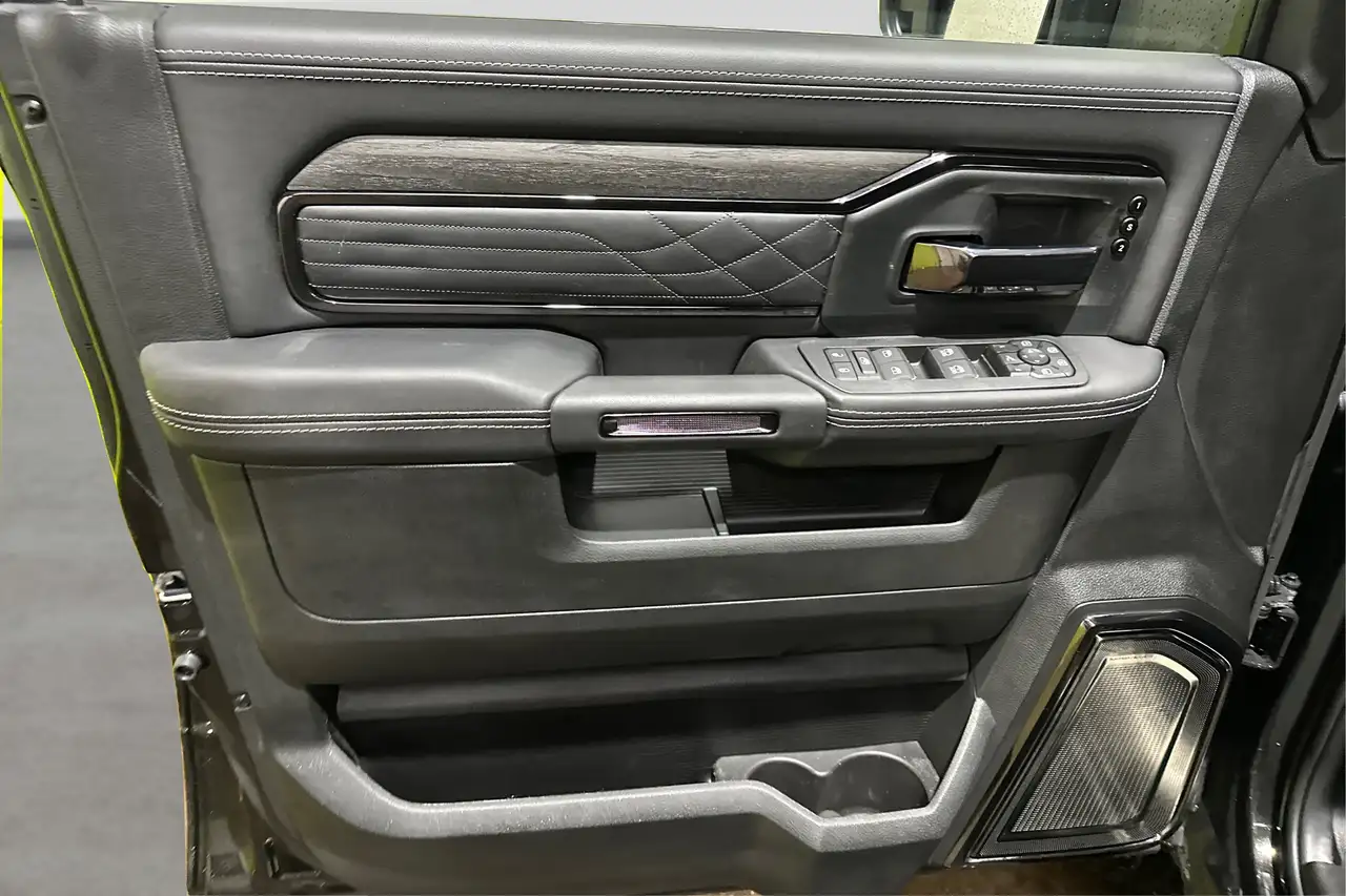 RAM 2500 photo RAM 2500