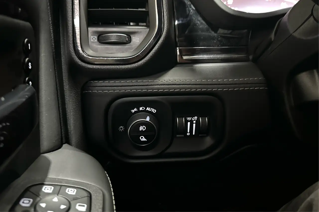 RAM 2500 photo RAM 2500