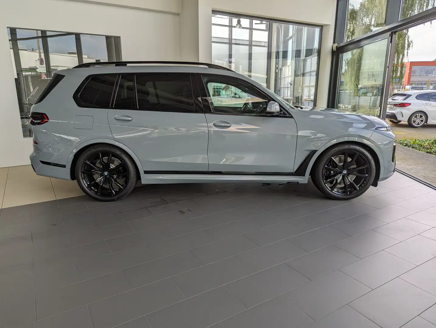 BMW X7 X7 xDrive40i M Sport Pro, Sky, Int.Akt., Garantie Gri - 2