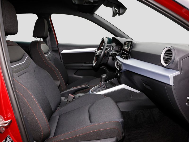 SEAT Arona 1.0 TSI DSG FR / Navi/ LED/ RFK/ ACC — photo 8