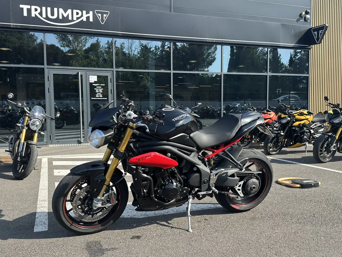 Triumph Speed Triple 1050 Noir - 1